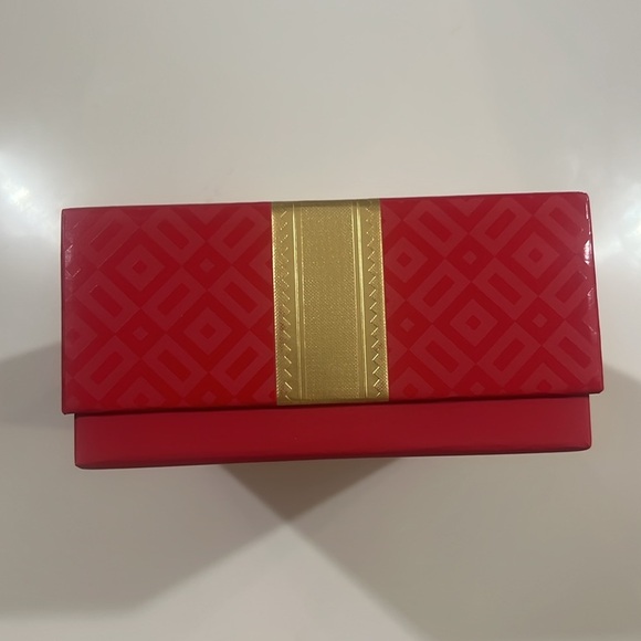 Christian Dior Red and Gold Decorative Box - Picture 8 of 8